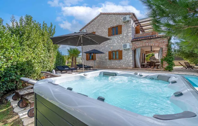 Nice Home In Cabrunici - Image 1