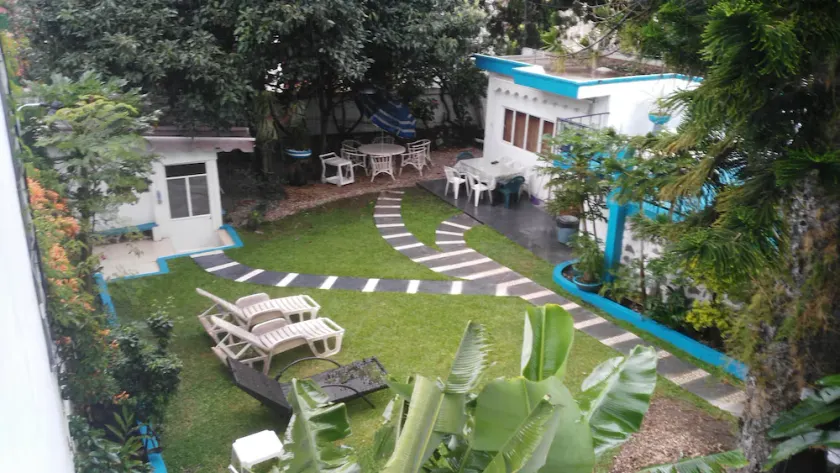 Maison minimaliste de luxe de Cuernavaca équipée à 10 min du centre-ville, à 5 min de la Plaza - Image 1