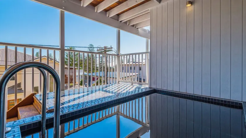 SeaCrest\"Beautiful spacious pet friendly unit next to the ocean\" - Image 1