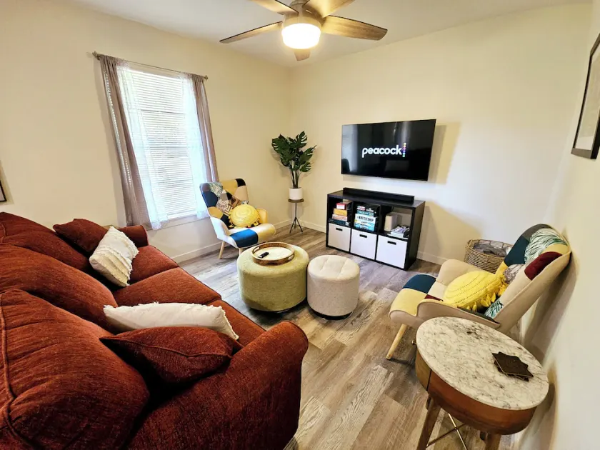 Madrona's Cottage B - Image 1