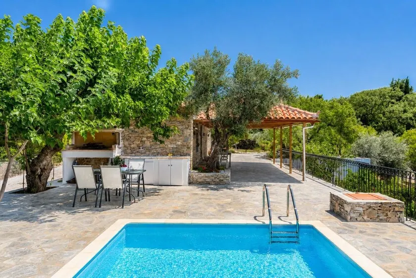 Oak Tree Cottage - Image 1