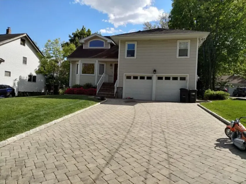 Big house 10 minutes to FIFA and close to NYC - Image 1
