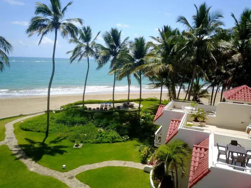 Family home right on the beach: Cabarete Beach House A4 - Image 1