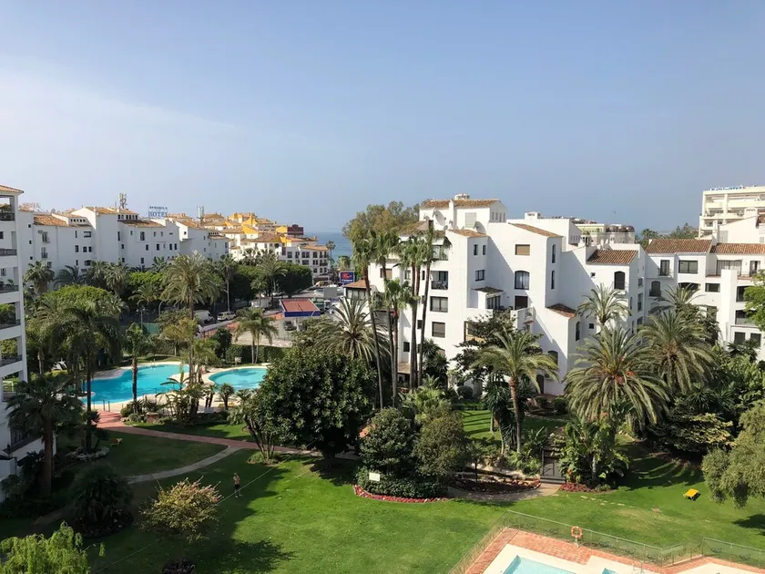 Exclusive Duplex Penthouse in Puerto Banus - Image 1