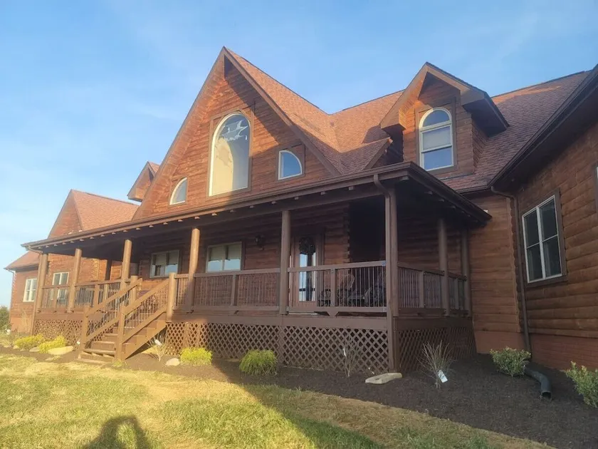 Amazing Spacious Log Cabin 15K Sq-Hot Tubs-Mountain Views - Image 1