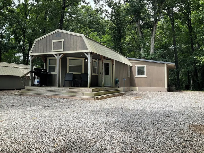 Whispering Oaks - Cozy cabin in the woods - Image 1
