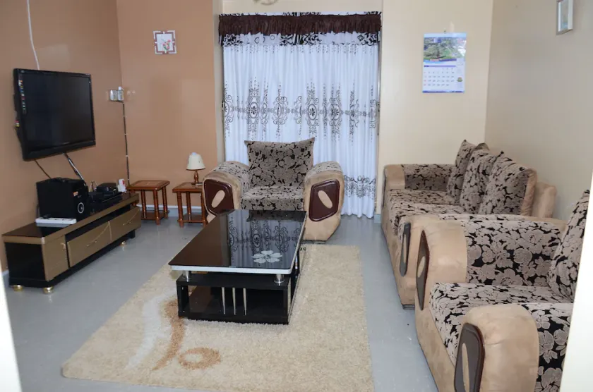3BD FULLY FURNISHED APARTMENT NEAR AIRPORT - Image 1
