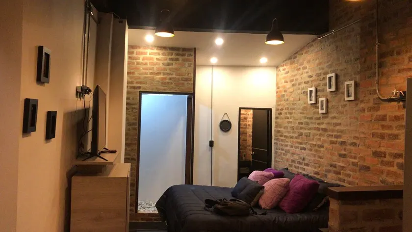 MODERN NEW LOFT INDEPENDENT HOUSE BOGOTA CHAPINERO ALTO KING SIZE BED 2 X 2 - Image 1