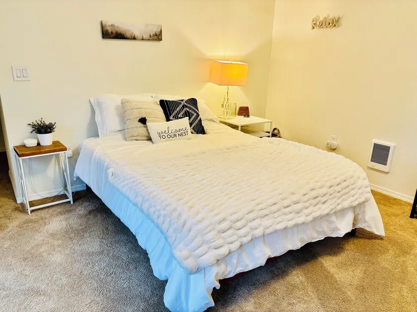 Cozy 1 bedroom mother in law - private jacuzzi, near beach/parks - Image 1