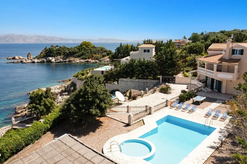 Villa Angelos by Villa Plus - Image 1