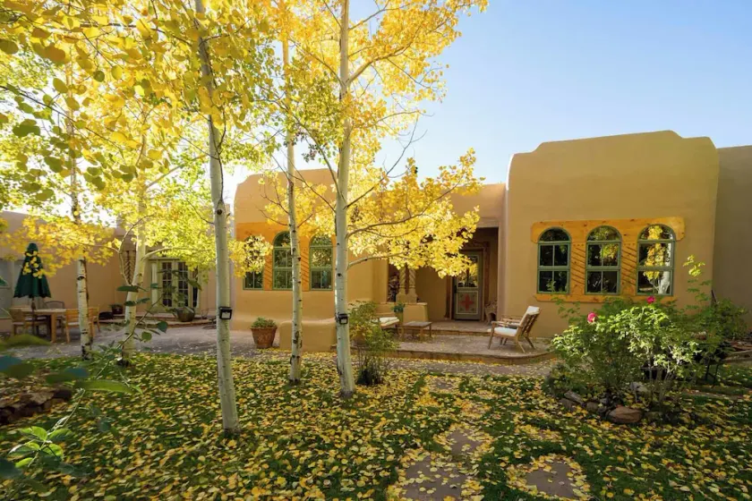 Casa Sara Adobe Hjemme på vej til Taos Ski Valley, 12 sovepladser - Image 1