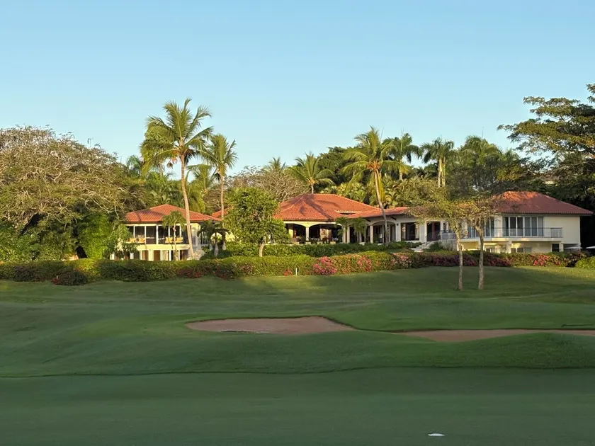 Vista Mar 21, 7 bedrooms, 9th hole La Romana CC - Image 1