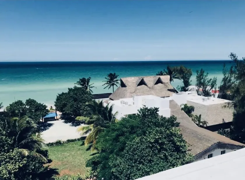AMA Yucatan Apartments - Image 1