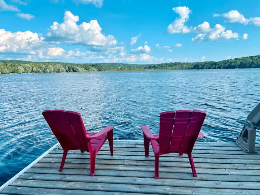 Deer Hill Cottage on 5 Lake Chain - Image 1
