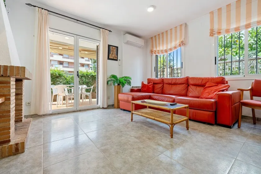 Villa Jordi y Nuri - Image 1