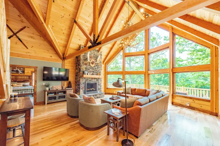 Luxury Deep Creek Stay w/ Fire Pit & Views - Image 1