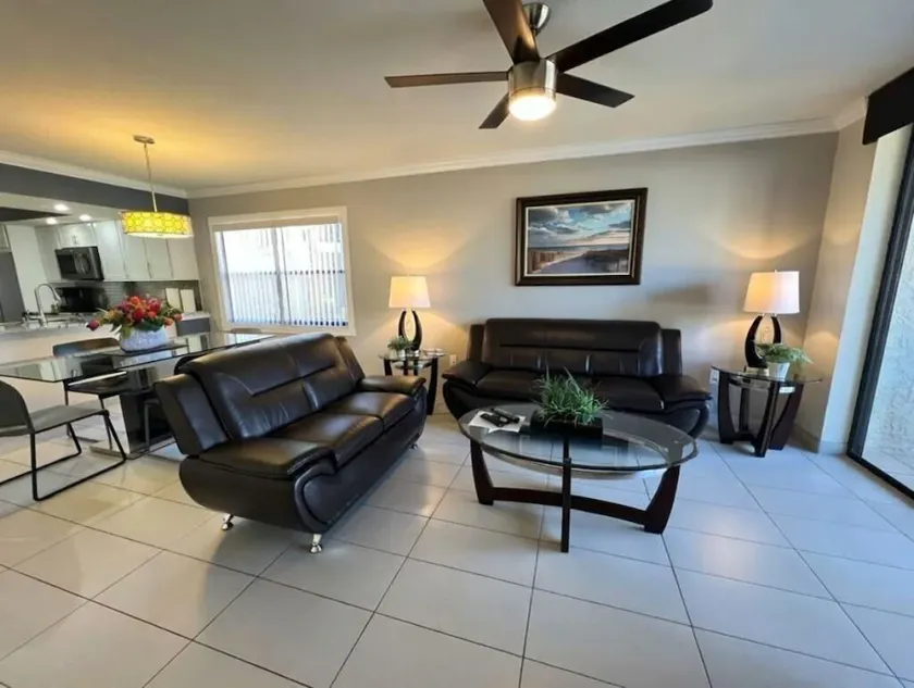 Modern Waterfront Condo with Pools & Hot Tubs Near IMG & Anna Maria Beaches - Image 1
