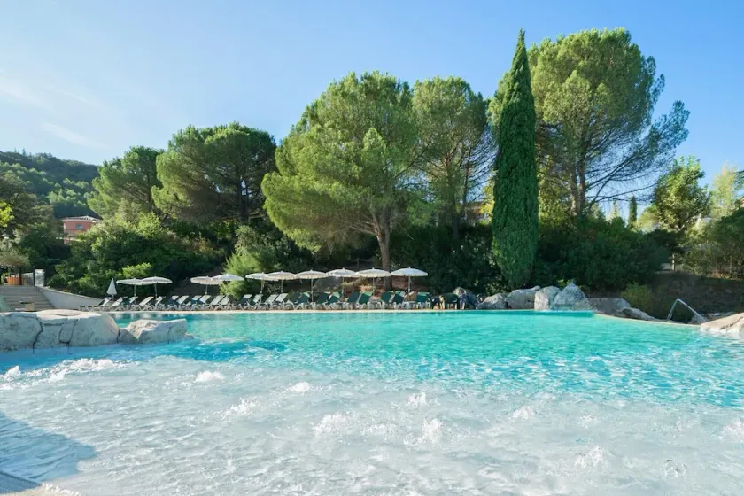 Apartment in Ardeche in a leisure residence with swimming pools - Image 1