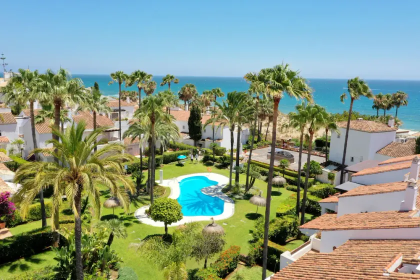 1176 beach front 2 pools bahia - Image 1