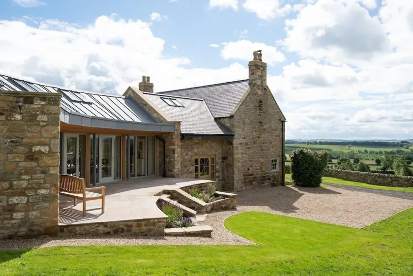 Shepherd's House -   a fabulous four-bedroom farmhouse and courtyard conversion - Image 1