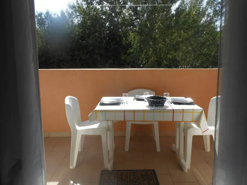 STUDIO MEZ 25M2 + TERRACE 6m2 REF 4014 - Image 1