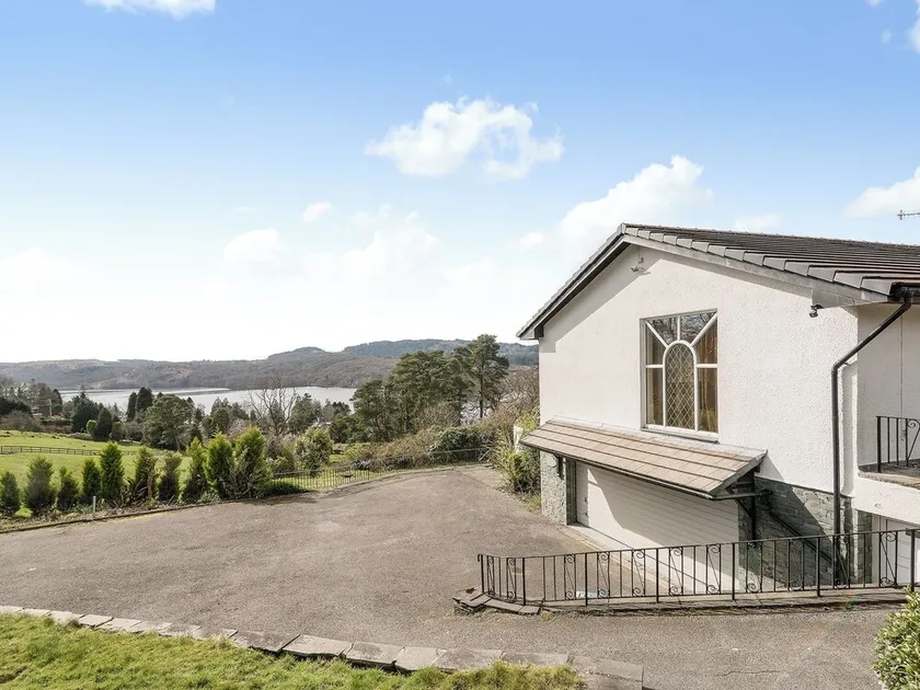 5 Schlafzimmer Unterkunft in Near Bowness-on-Windermere - Image 1