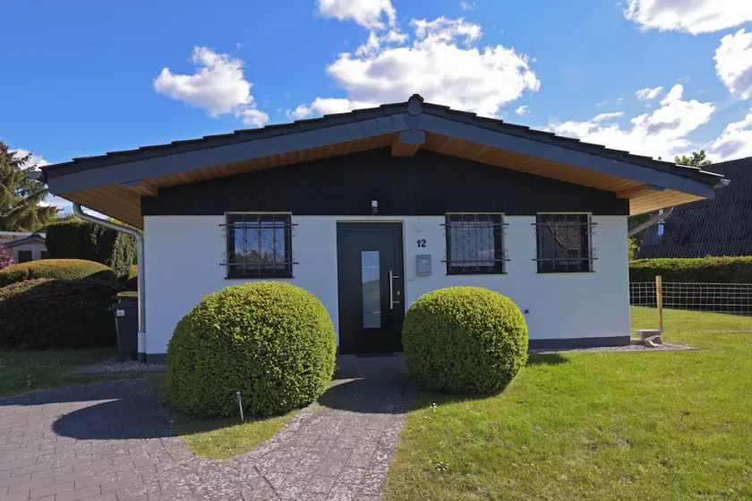 Vacation home Trüdi 1 - Cozy detached bungalow - Image 1