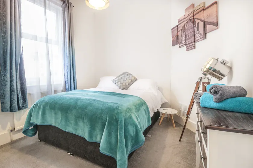 Beautiful Central Exeter Apartment 5 min walk quay - Image 1