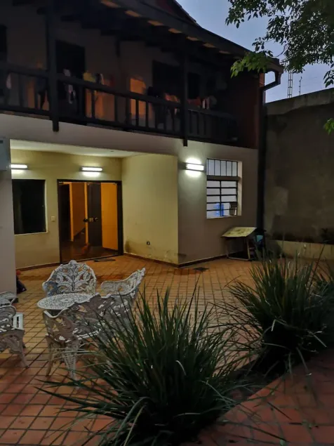 Familiar House. Exelent Location - Image 1