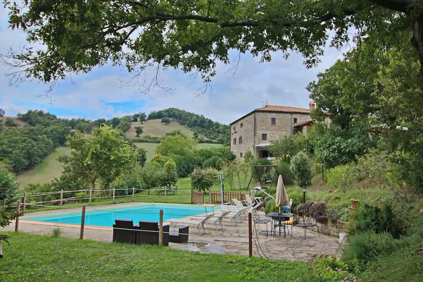 Spacious Farmhouse in Apecchio With Pool - Image 1