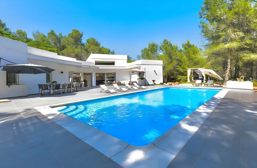 Villa \"Can Drago\" Private Pool, Large Garden, Terrace, WiFi & A/C - Image 1