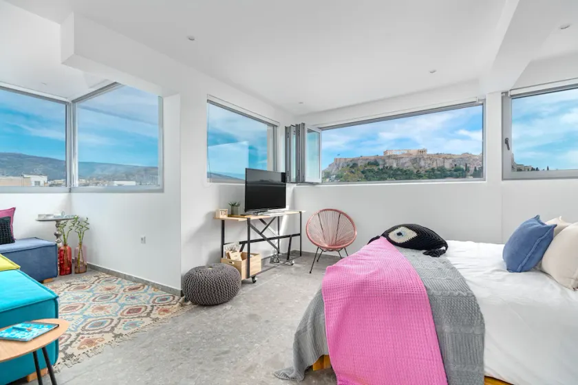 Mythos Luxury Suites - Image 1