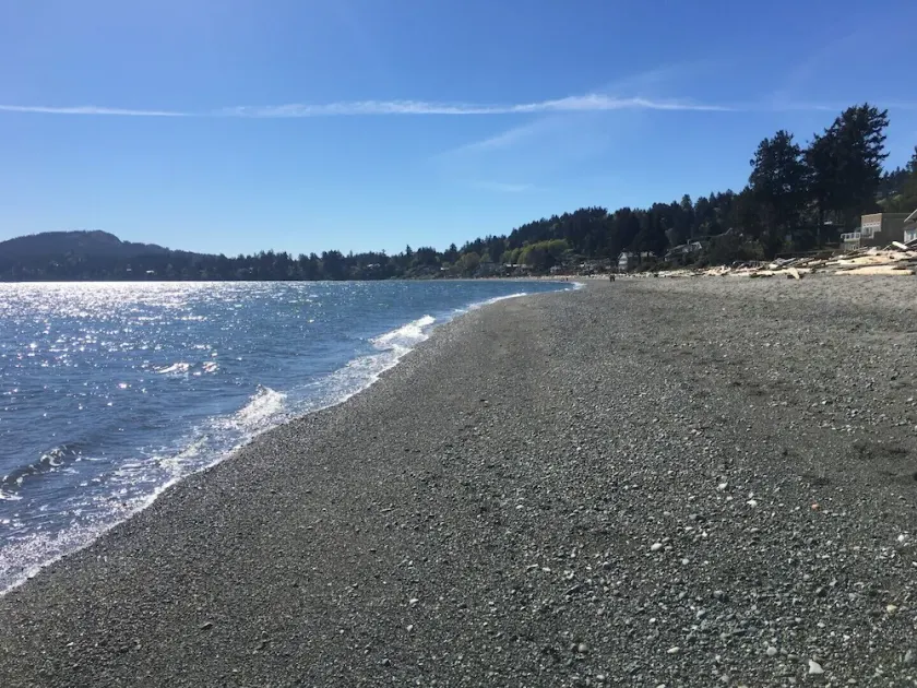 Ocean views - steps to Cordova Bay Beach. - Image 1