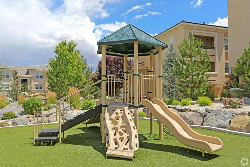 New Cozy & Stylish 1BR with Heated Pool, Relaxing Spa & Sauna - Image 1