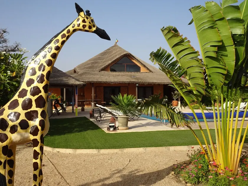 Secured Nianing residence - Image 1