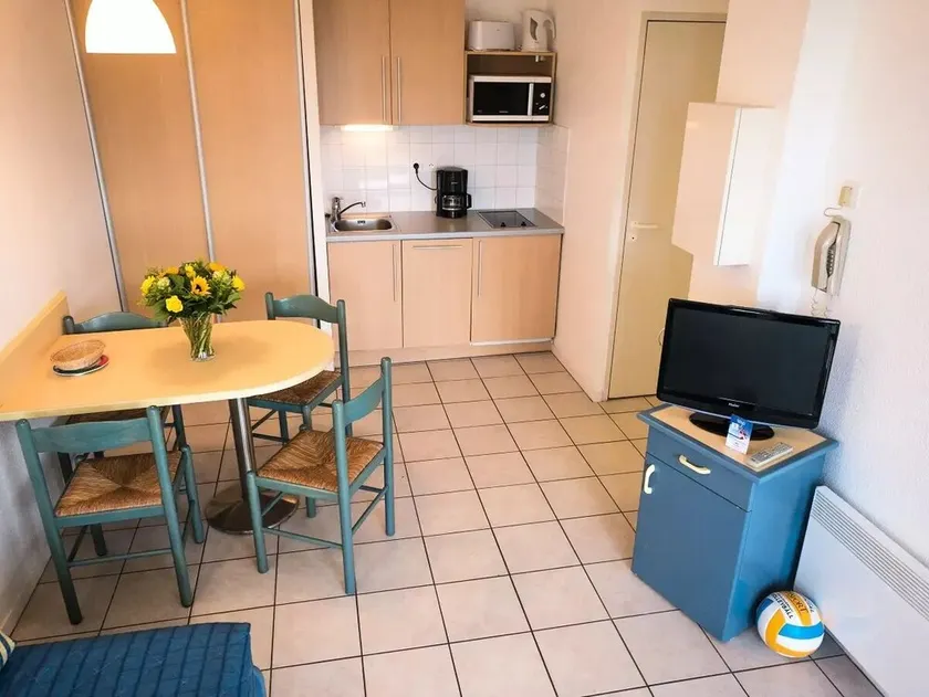 Residence Mer & Golf Eugénie**** - 2 Rooms 4 People Sea Side - Image 1