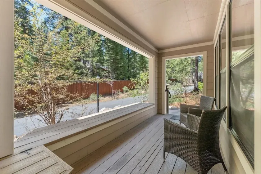 Raccoon Roost 3 Bedroom Condo by RedAwning - Image 1