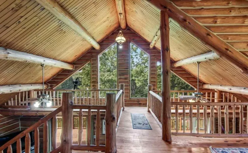 Riverfront Beach Lodge Home in the Heart of Snowmobile Trails - Image 1