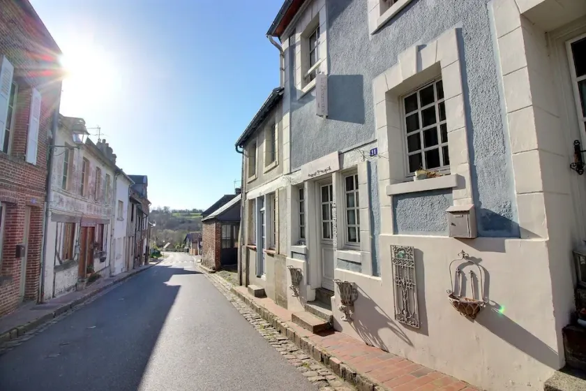 Charming house in the heart of Beaumont-en-Auge! - Image 1
