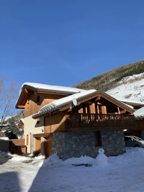 Le Refuge du Cabri -15 personnes- sauna - jacuzzi Les Ménuires -Skis aux Pieds - Image 1