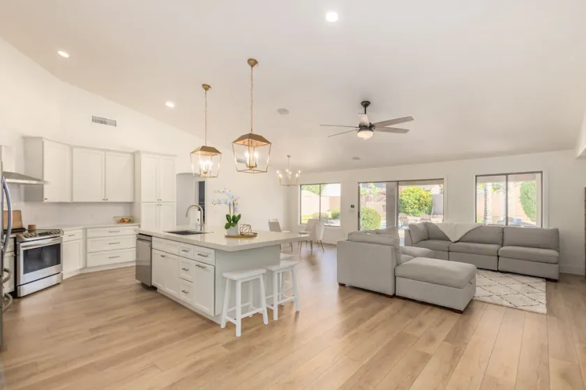 Renovated & Spacious 4Bed/3Bath Entertainers Home w/ HEATED Pool - Image 1