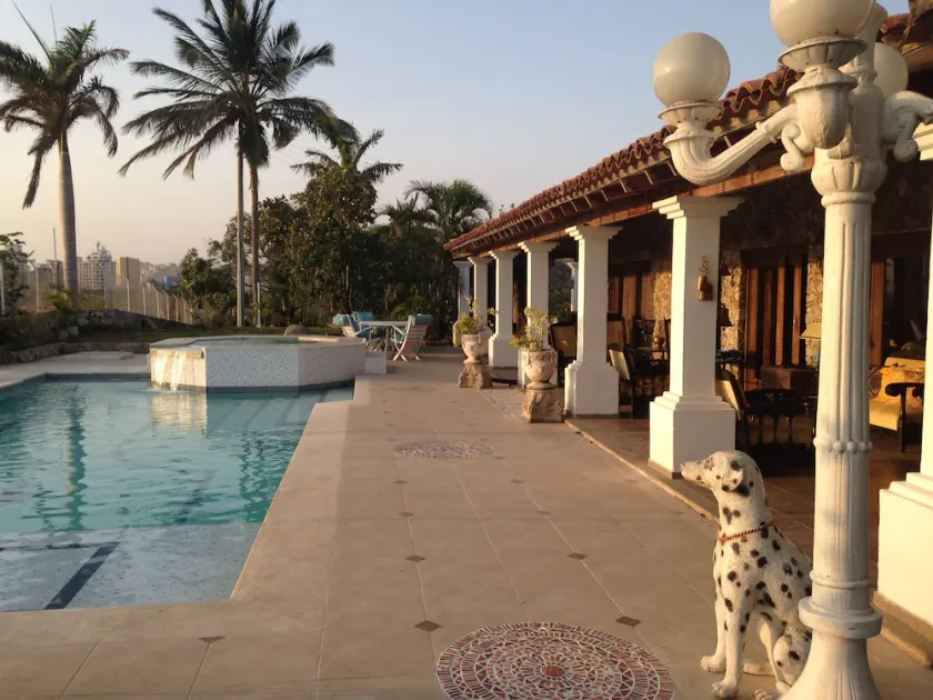 Beautiful and Luxurious Stay in Santa Marta Colombia - Image 1