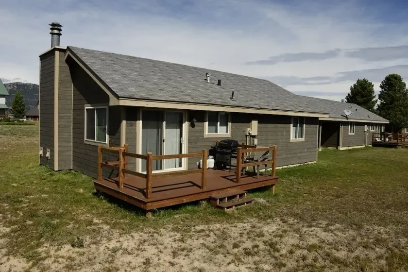 Sandhill West Home - comfortable family retreat with great views - Image 1