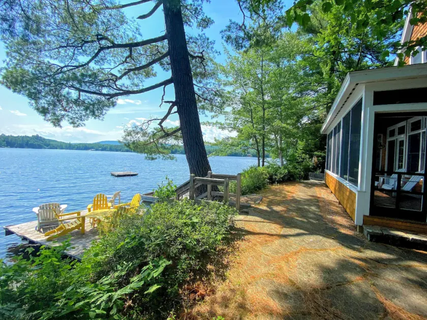 FL Quintessential LAKE HOUSE close to Bretton Woods Santas Village and Forest Lake State Park - Image 1