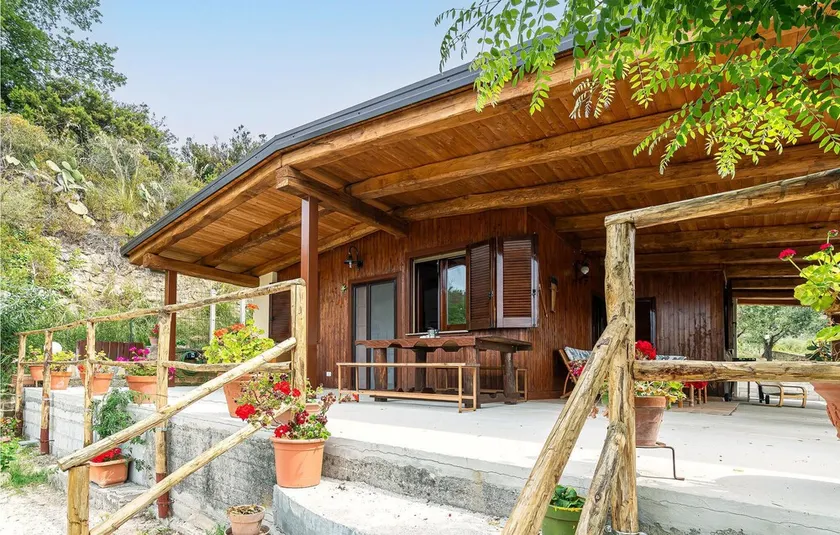 Gorgeous home in Ascea Marina with house sea view - Image 1