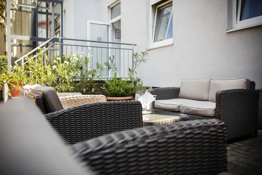Hahn Hotel Vienna - Image 1
