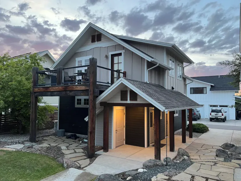 Mountain Studio - luxury finishes in upscale neighborhood, e-bikes included! - Image 1