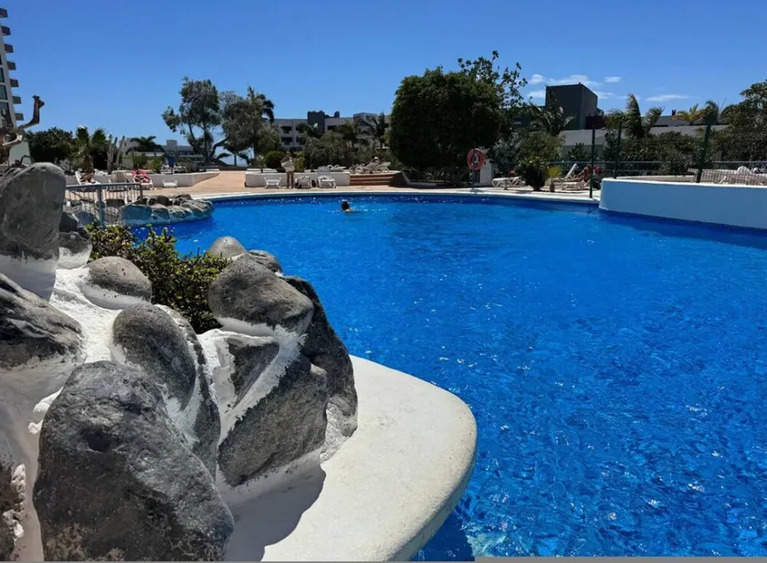 Oceanview Paradise 2BR High-speed Wifi Office Walk to Beach Restaurants Costa Adeje - Image 1