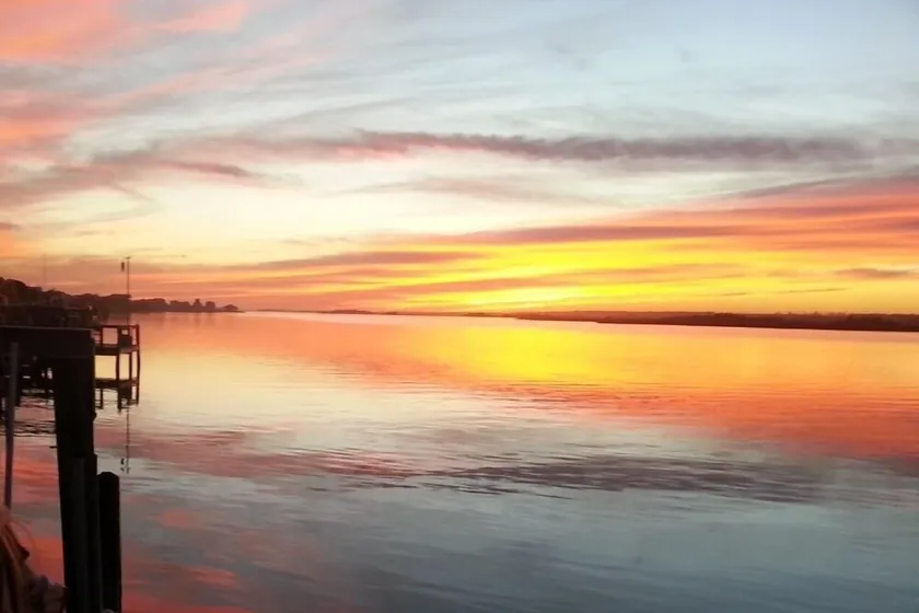 Best Views on the Island! Oceanfront, Sunsets, Boat dock, Elevator, pool, fish! - Image 1