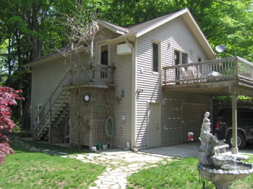 Franzose Bay Cottages - Loft - Image 1